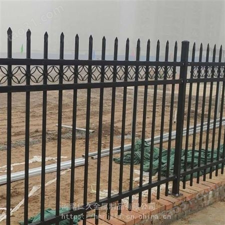 围墙护栏 小区学校外墙防护栏 工地项目部围墙栏杆