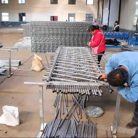 不锈钢仿竹护栏厂家 新农村建设竹节护栏 园林竹节栅栏 中峰 厂家生产