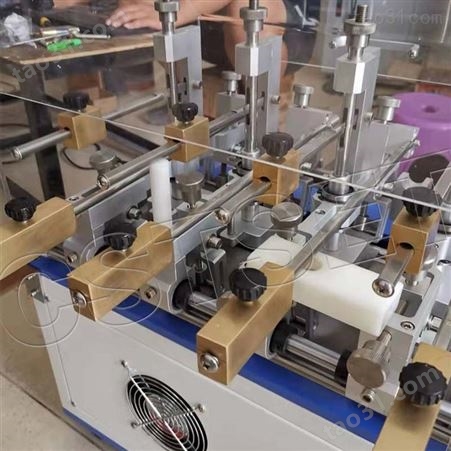 诚胜 耐磨试验机 CS-6106皮革耐磨试验机 织物耐磨试验机