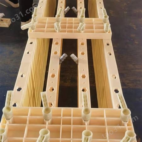 塑料模板 平面型模具 水沟建筑使用 PVC材质 拼缝严密
